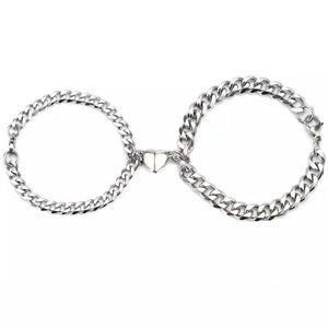 Magnetic Couple's Love "Heart" Bracelets